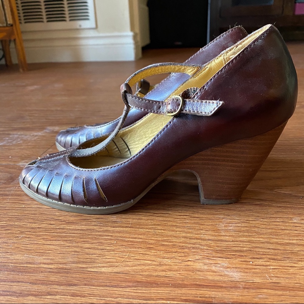 Seychelles heels